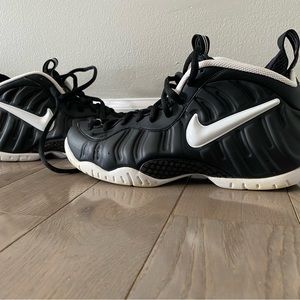 Nike foamposite Dr Doom